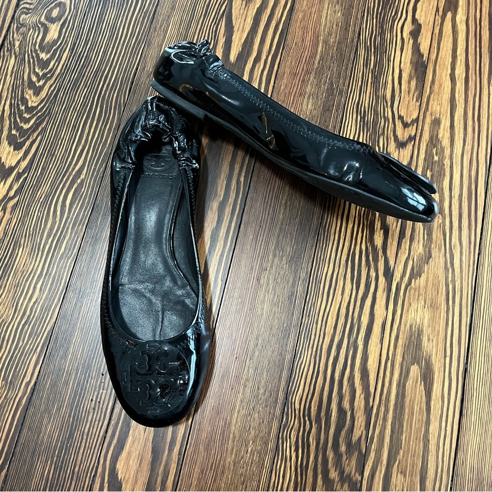 Tory Burch Black Minnie Flats women’s size: 8